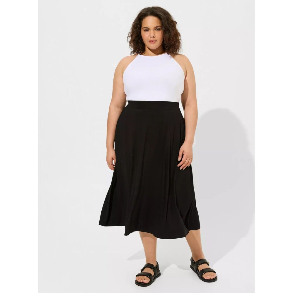 Torrid Womens Super Soft Black Pull on Tea Length A-Line Skirt Plus Size 0/12-14